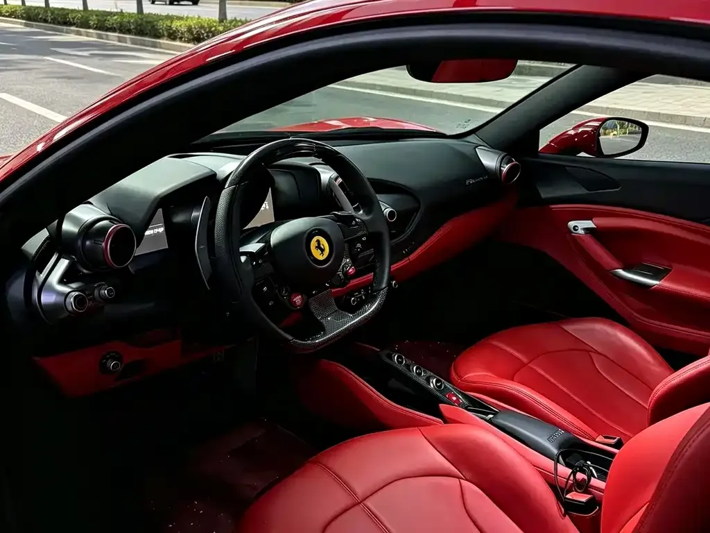 Ferrari F8 — фото 2