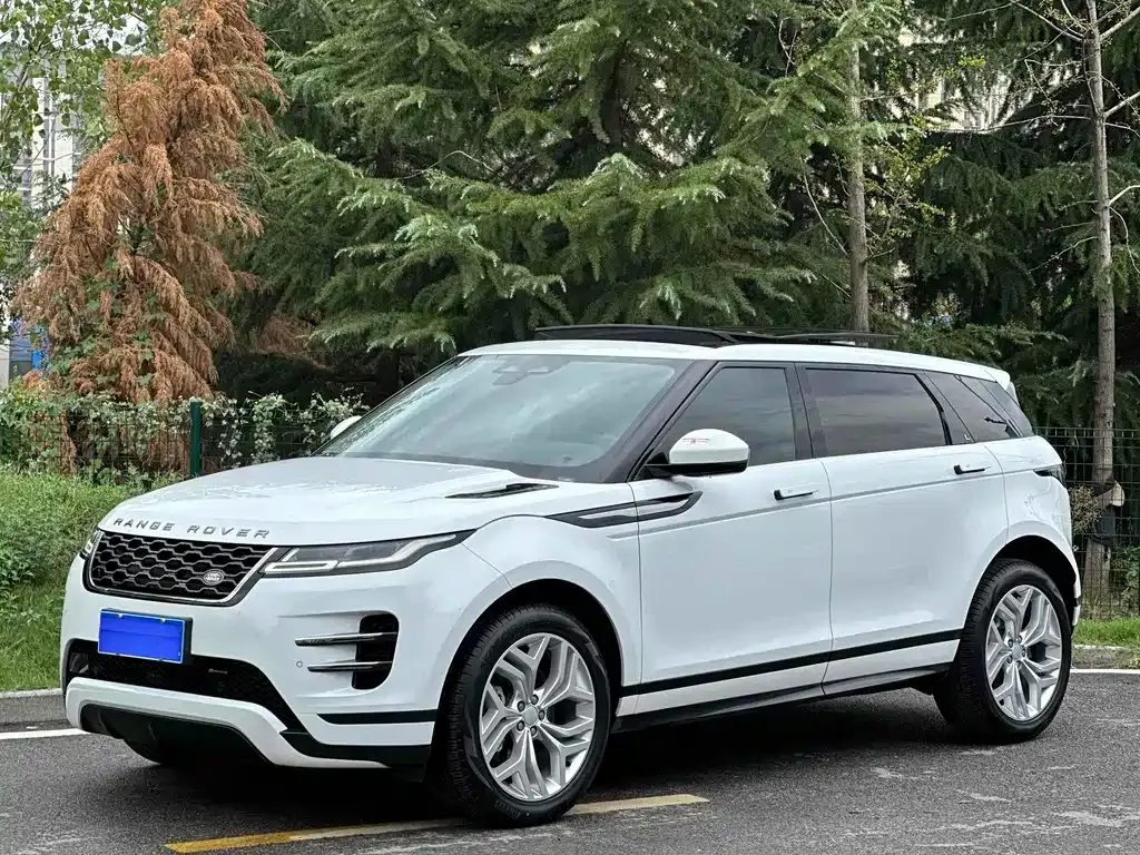 Land Rover Evoque — фото 1