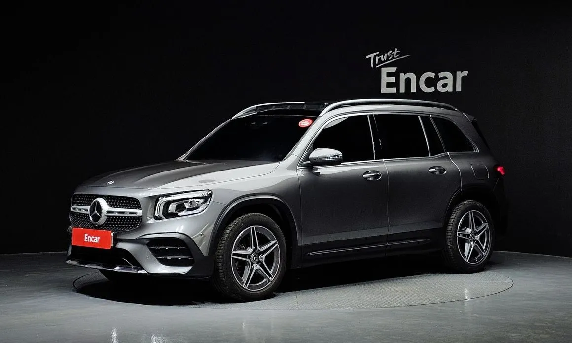 Mercedes-Benz GLB-Class — фото 1