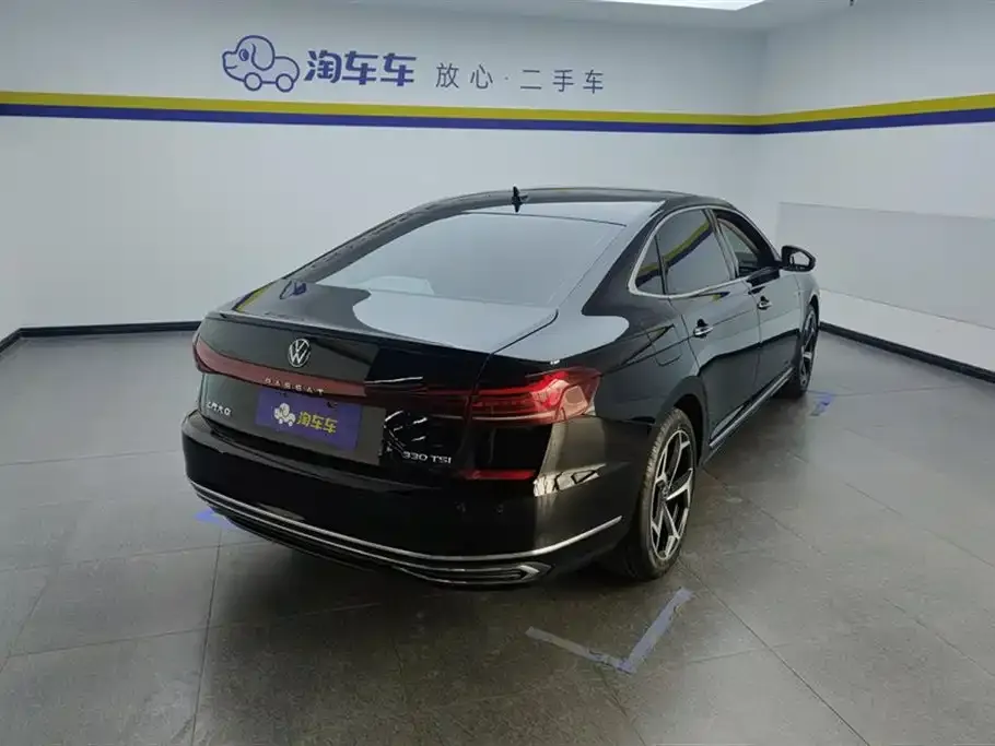 Volkswagen Passat — фото 4