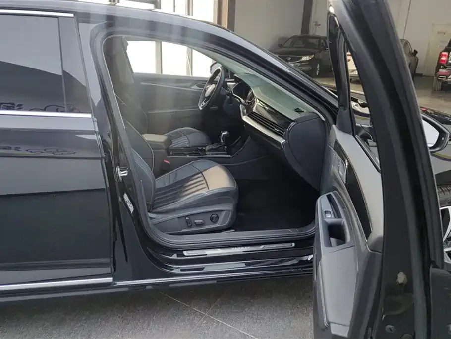 Volkswagen Passat — фото 2