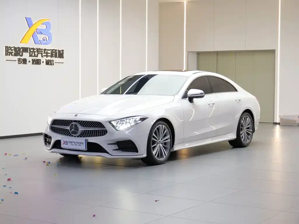 Mercedes-Benz CLS — фото 1