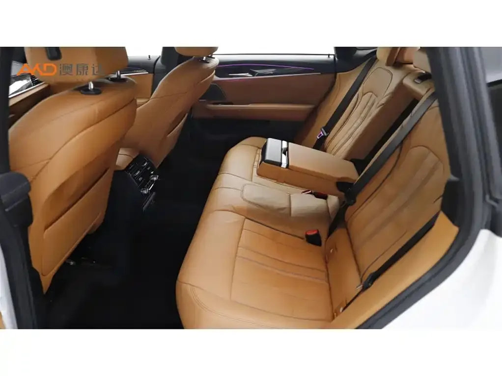 BMW 6 Series GT — фото 10