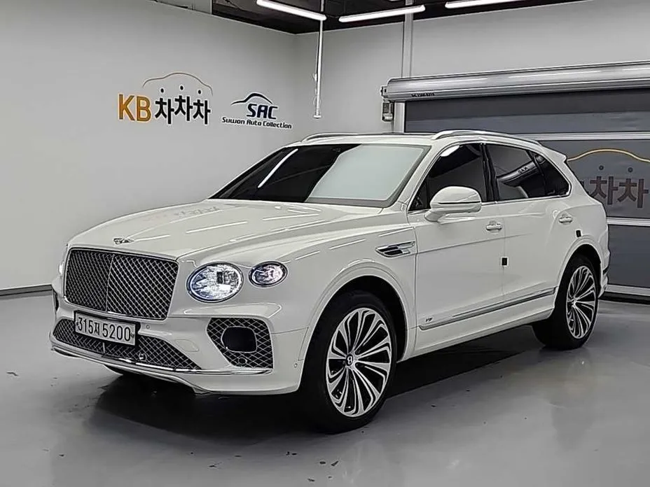 Bentley Bentayga — фото 9