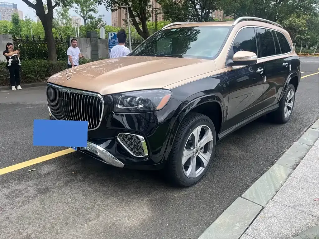 Mercedes-Benz GLS — фото 1