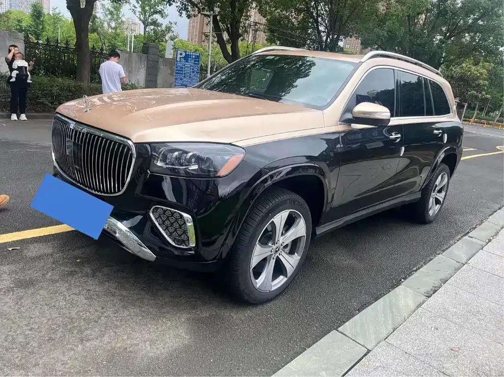 Mercedes-Benz GLS — фото 8
