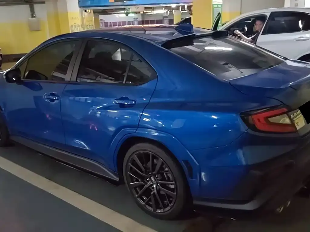 Subaru WRX — фото 8