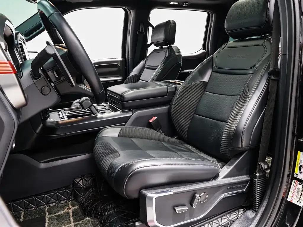 Ford F-150 Raptor — фото 8