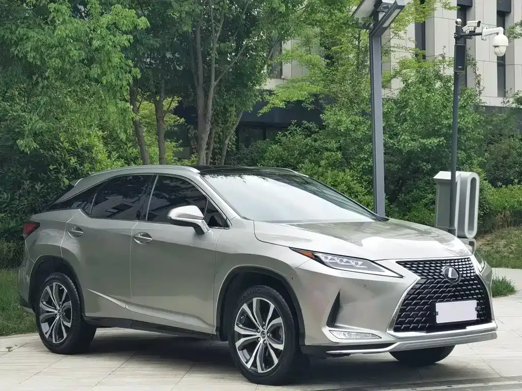 Lexus RX — фото 5