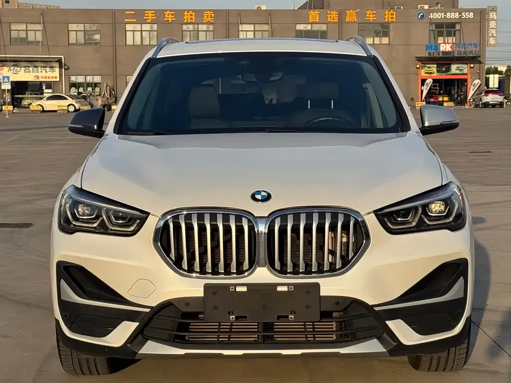 BMW X1 — фото 3