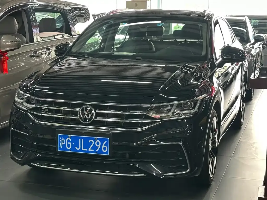 Volkswagen Tiguan X — фото 1