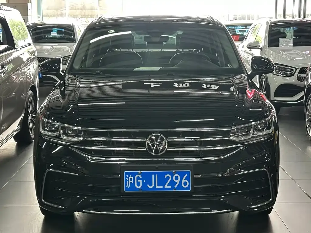 Volkswagen Tiguan X — фото 3