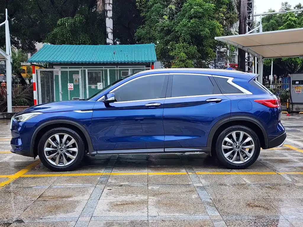 Infiniti QX50 — фото 10