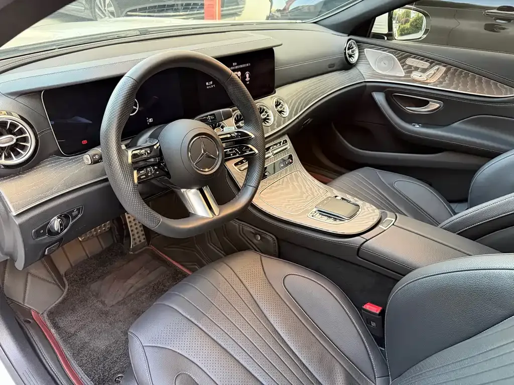 Mercedes-Benz CLS — фото 5