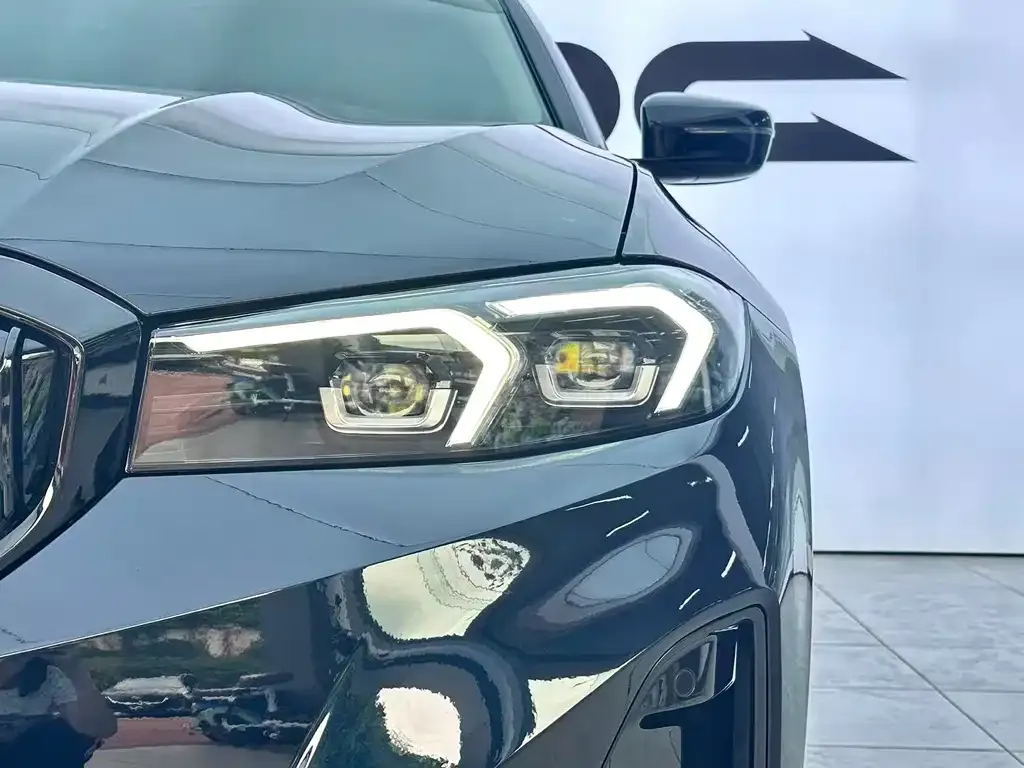 BMW i3 — фото 4
