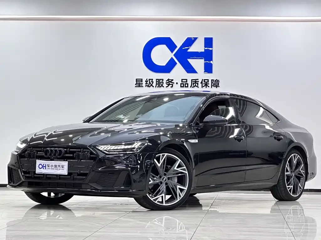 Audi A7L — фото 1