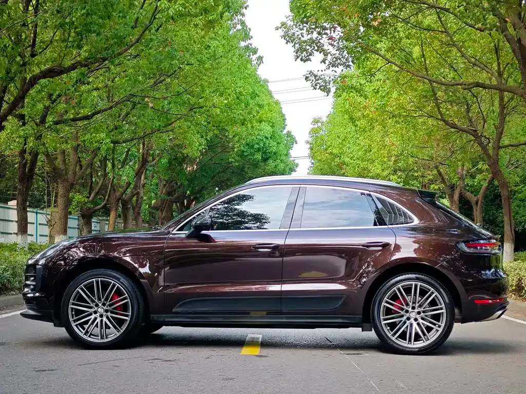 Porsche Macan — фото 10