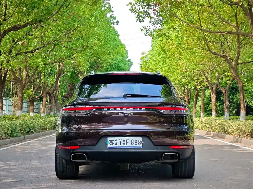 Porsche Macan — фото 8
