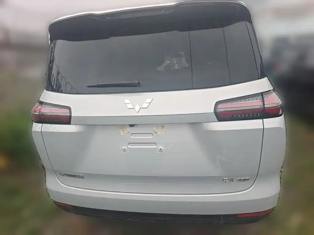 Wuling Starlight 730 New Energy — фото 2