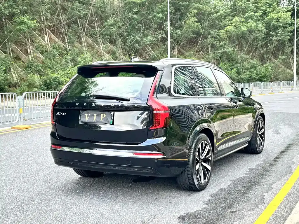 Volvo XC90 PHEV — фото 3