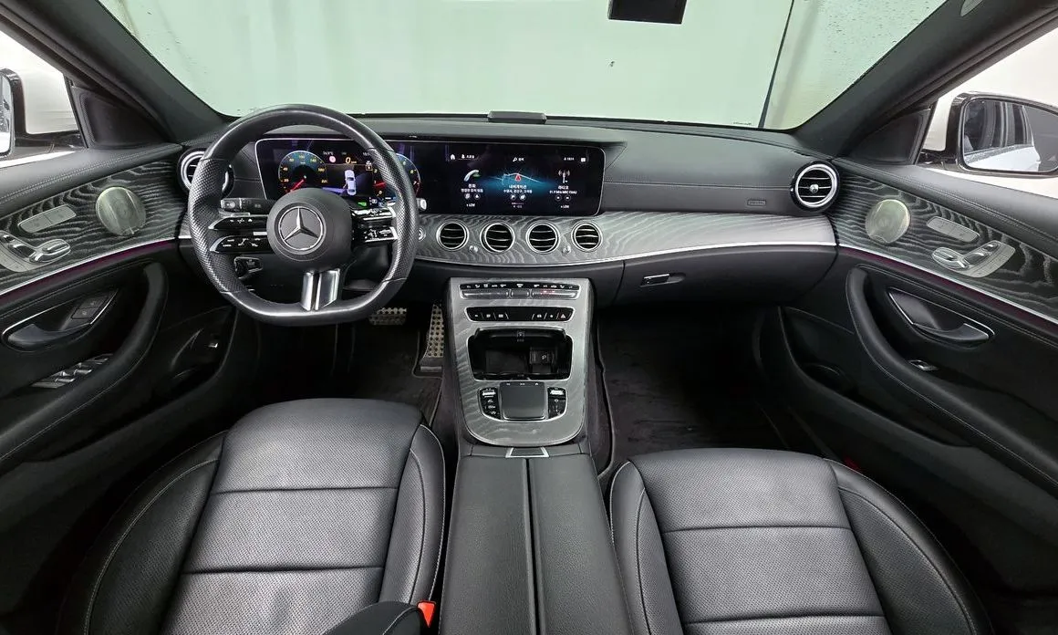 Mercedes-Benz E-Class — фото 10