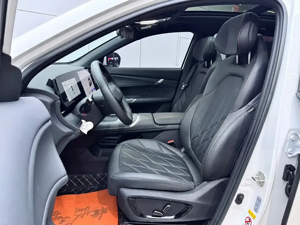 Changan CS75PLUS — фото 10