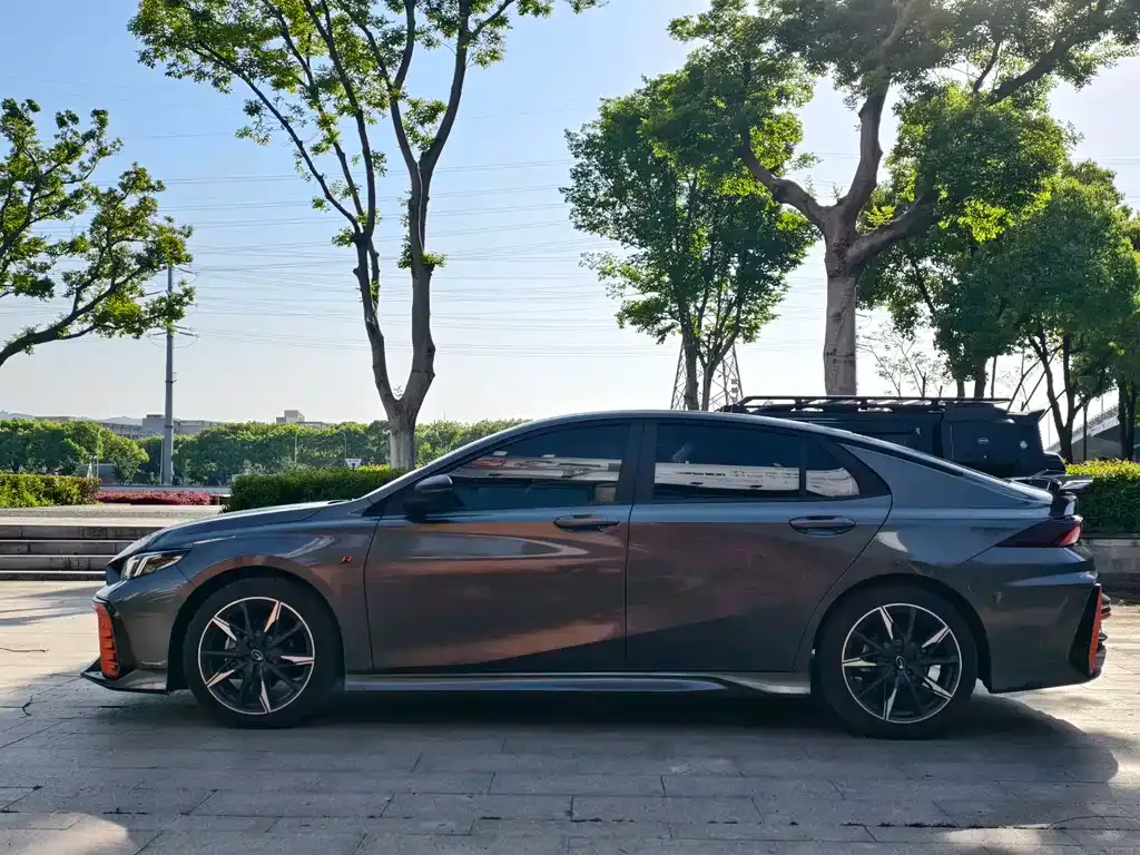 GAC Motor Shadow Leopard — фото 6