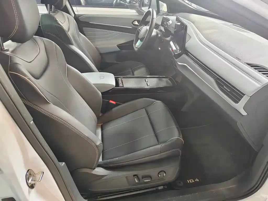 Volkswagen ID.4 X — фото 4