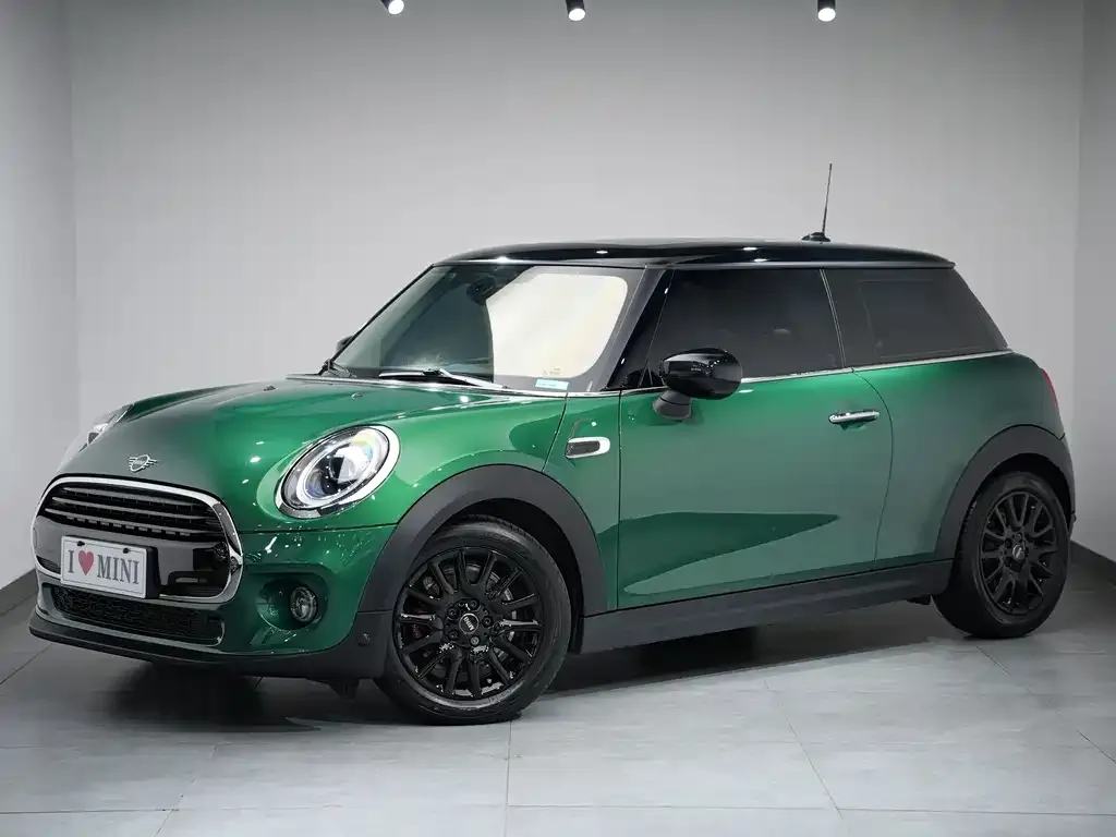 MINI Cooper (3-door) — фото 1