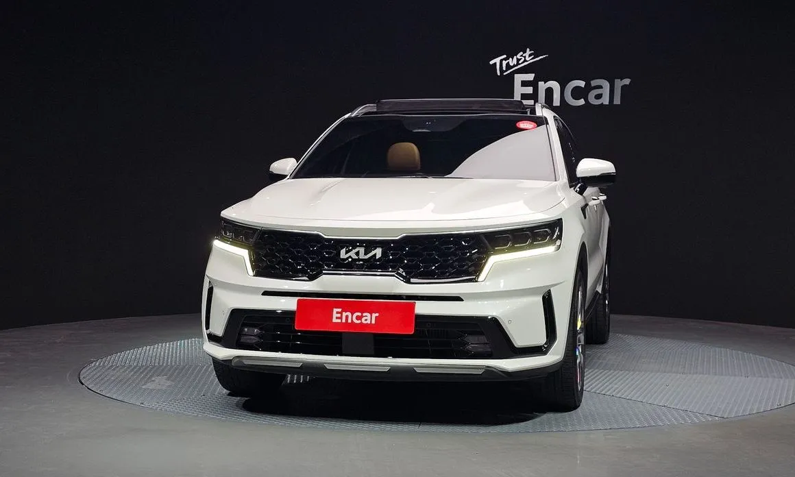 Kia Sorento — фото 4