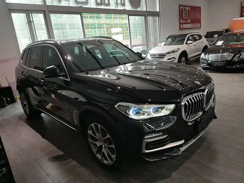 BMW X5 (Import) — фото 5