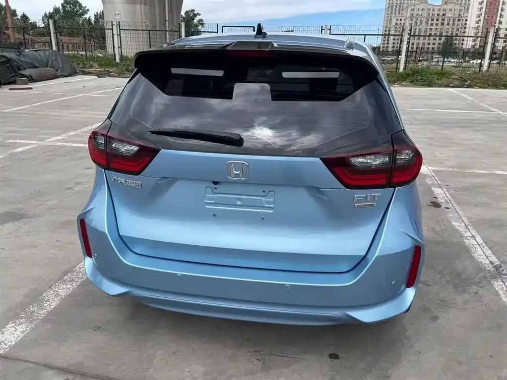 Honda Fit — фото 9