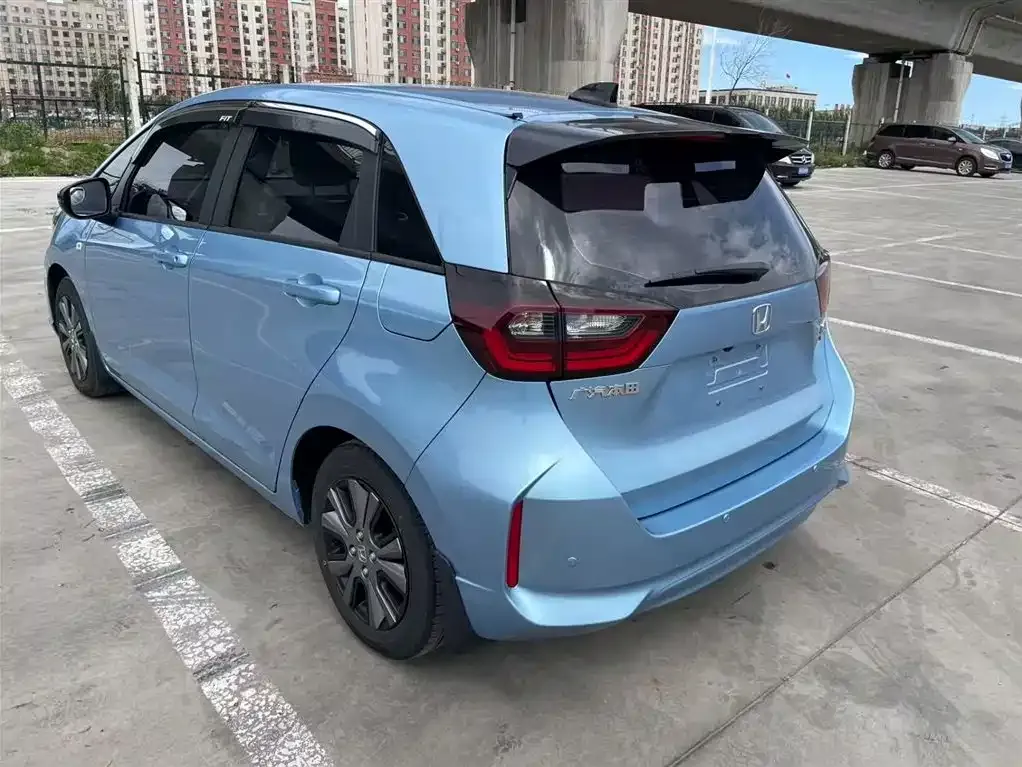 Honda Fit — фото 7
