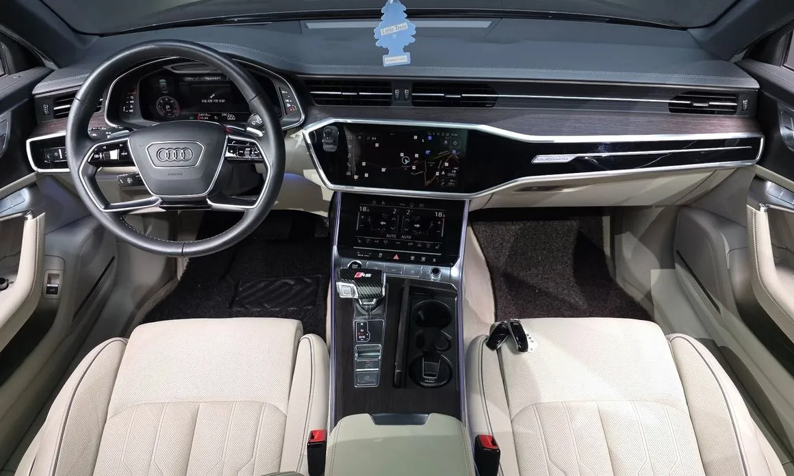 Audi A6 — фото 10