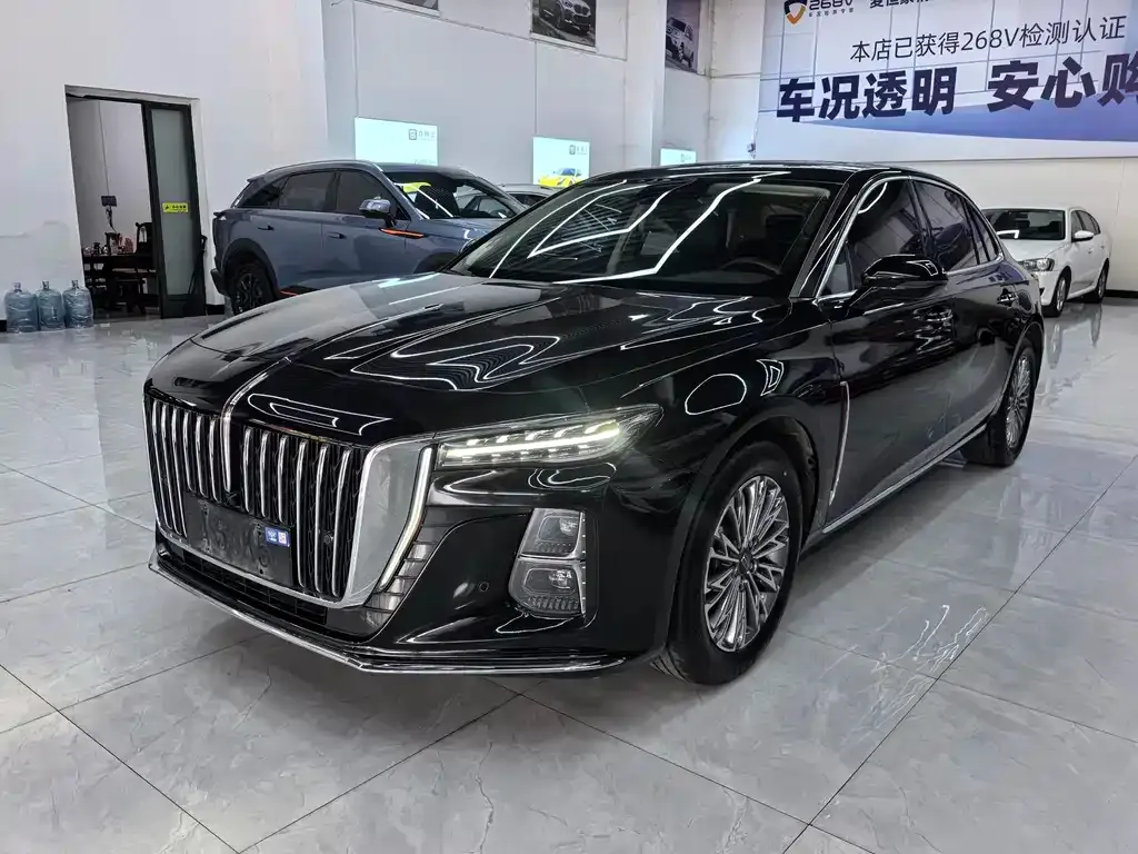 Hongqi H5 — фото 1