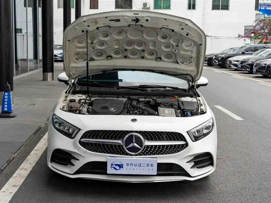 Mercedes-Benz A-Class — фото 10