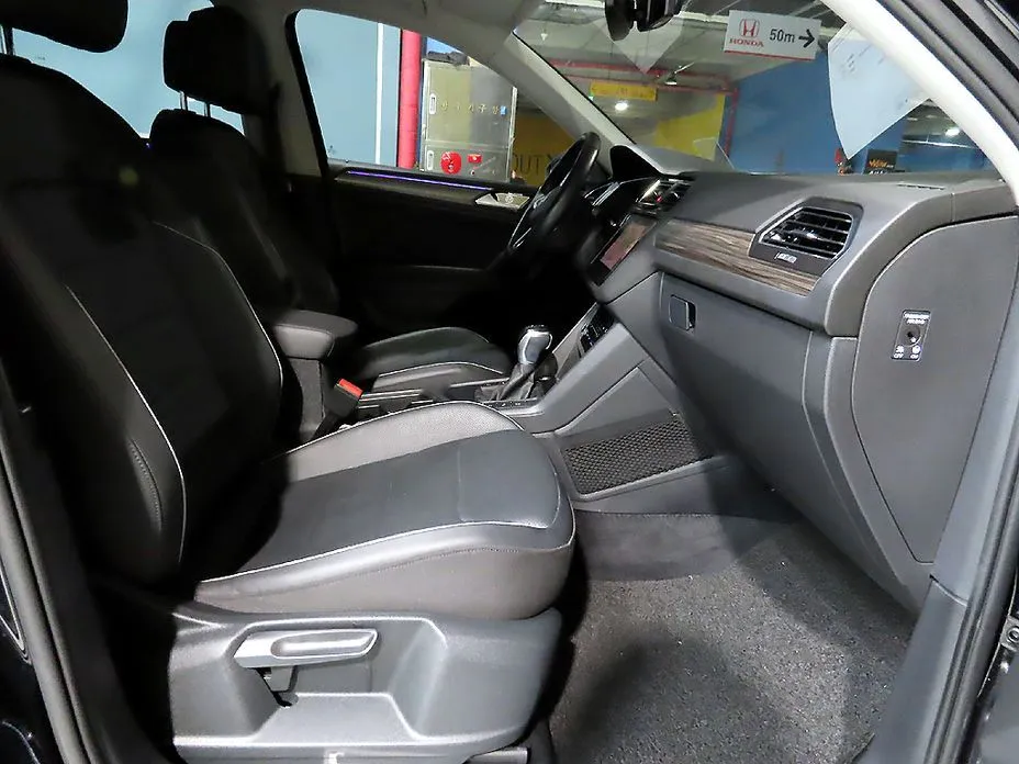 Volkswagen Tiguan — фото 9