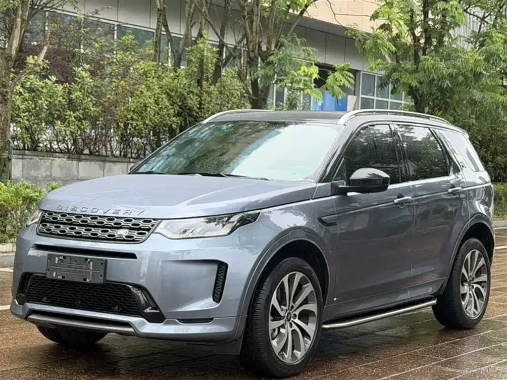 Land Rover Discovery Sport — фото 1