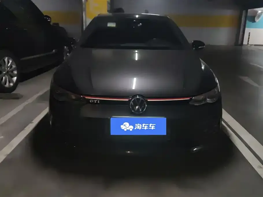 Volkswagen Golf GTI — фото 5