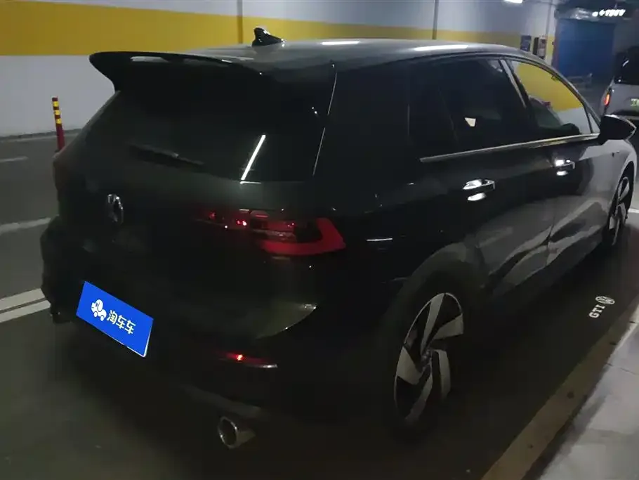 Volkswagen Golf GTI — фото 2