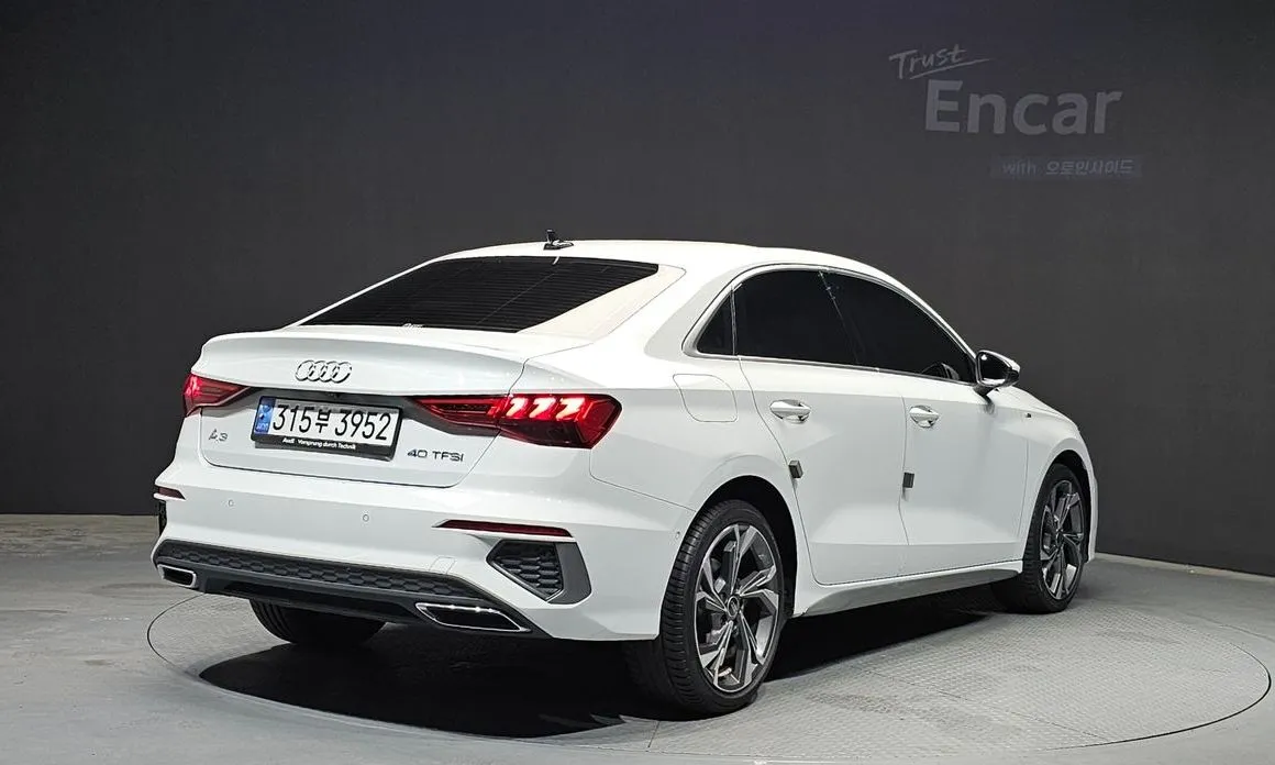 Audi A3 — фото 2