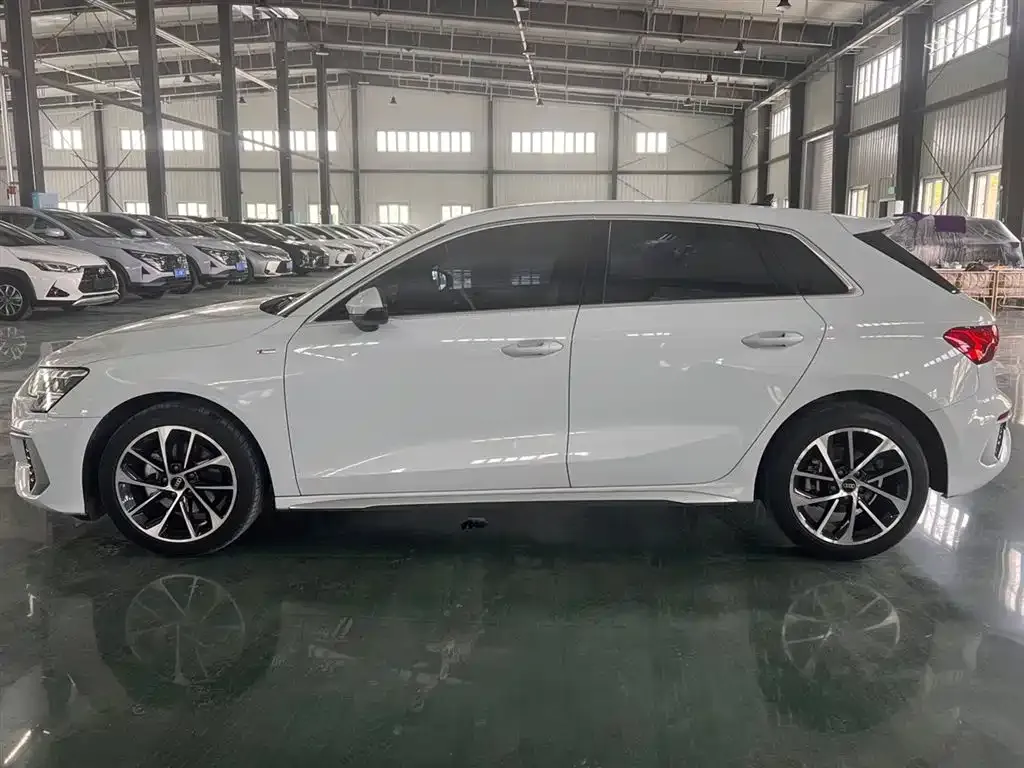 Audi A3 — фото 2