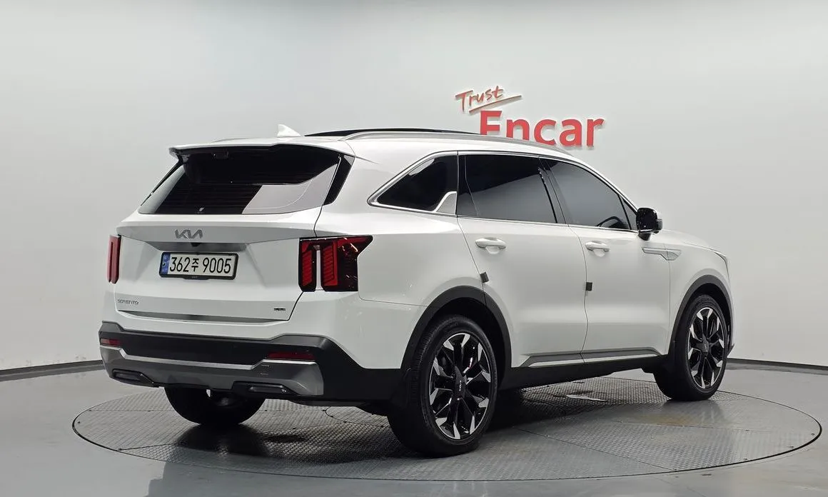 Kia Sorento — фото 6