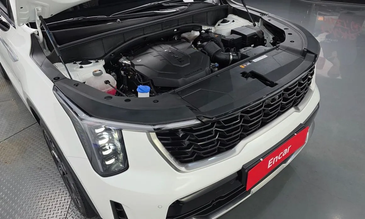 Kia Sorento — фото 9