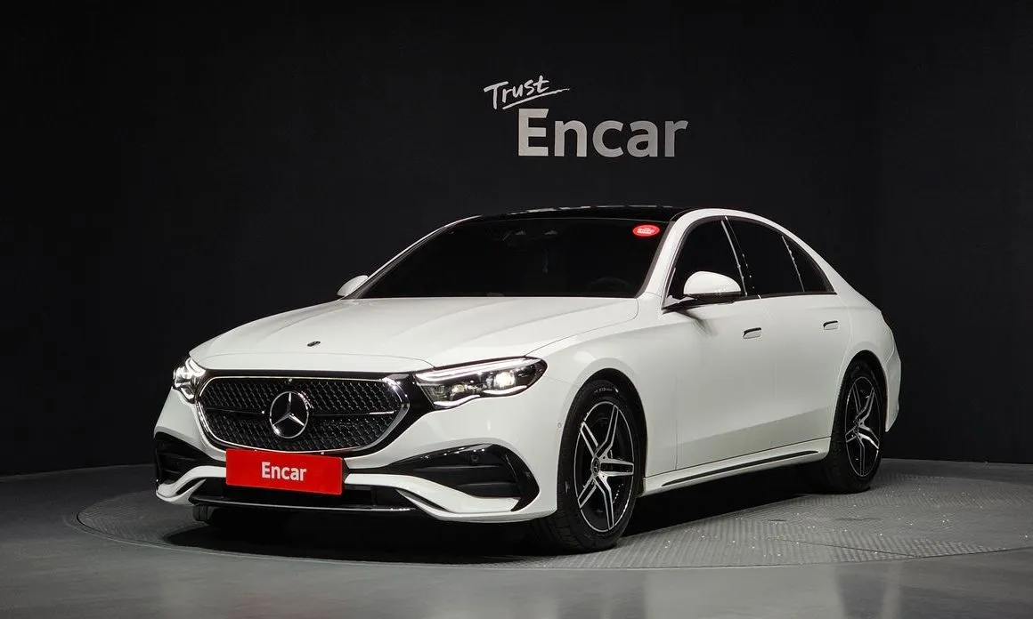 Mercedes-Benz E-Class — фото 1