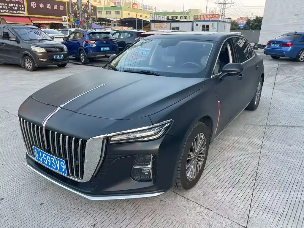 Hongqi H5 — фото 1