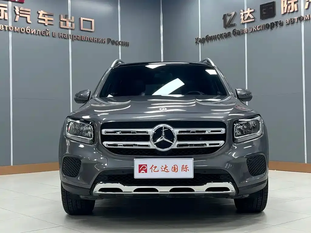 Mercedes-Benz GLB — фото 2