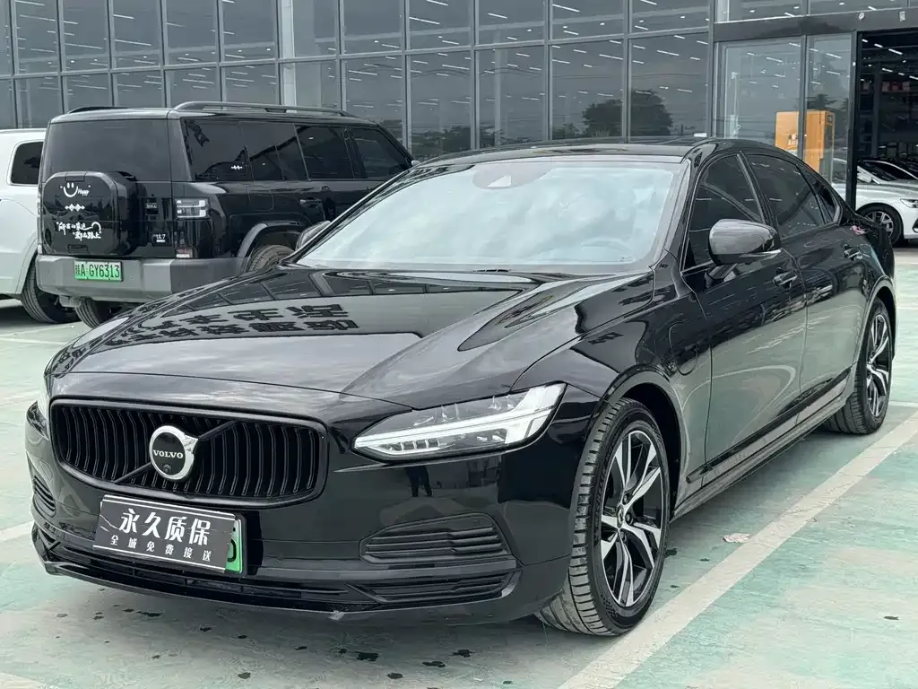 Volvo S90 PHEV — фото 1
