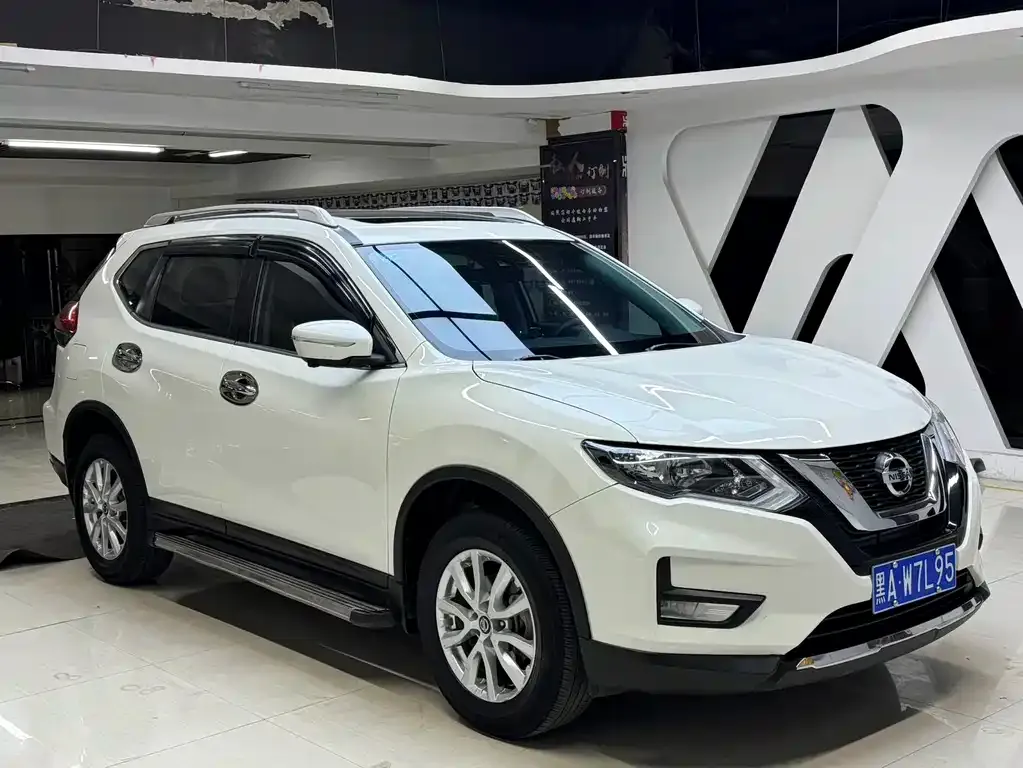Nissan X-Trail — фото 3