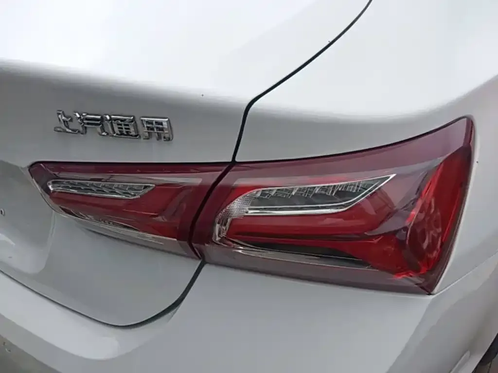 Chevrolet Malibu XL — фото 2